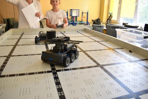 warsztaty vex iq dla dzieci ukrainy-11