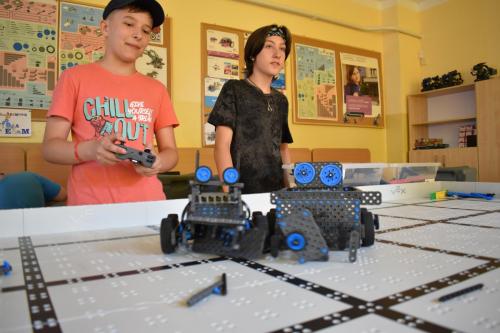 warsztaty vex iq dla dzieci ukrainy-20