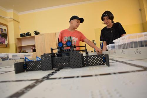 warsztaty vex iq dla dzieci ukrainy-21