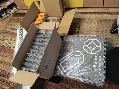 vex v5 team 60027X-12