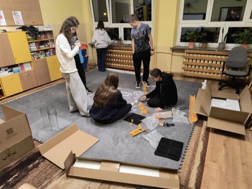 vex v5 team 60027X-16