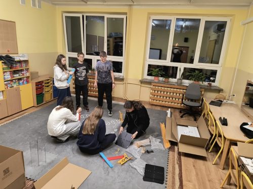 vex v5 team 60027X-18