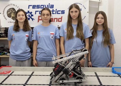 vex v5 team 60027X-4